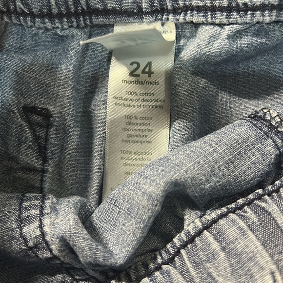 Carter’s Denim Shorts - Picture 4 of 4